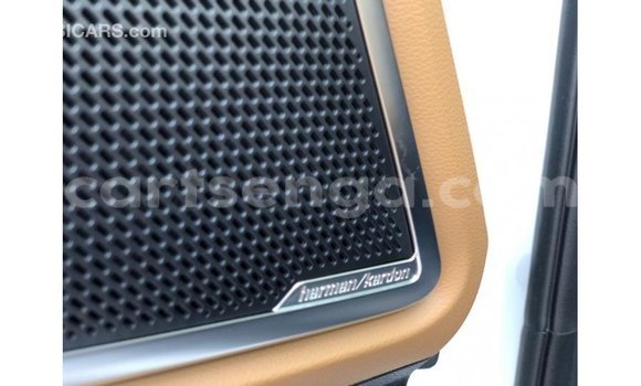 Acheter Import Voiture Kia Rio Blanc à Import - Dubai, Hhohho Acheter Import Voiture Kia Rio Blanc à Import - Dubai, Hhohho