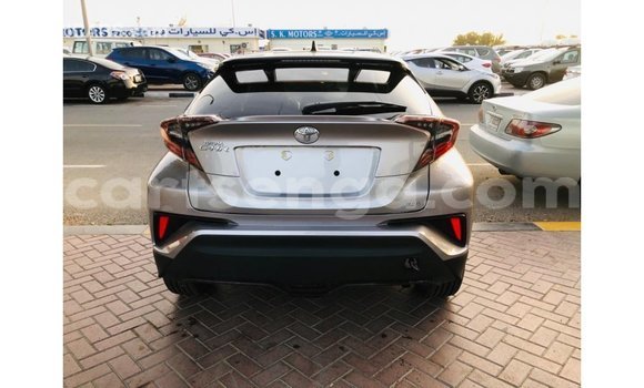 Acheter Import Voiture Toyota C-HR Autre à Import - Dubai, Hhohho Acheter Import Voiture Toyota C-HR Autre à Import - Dubai, Hhohho