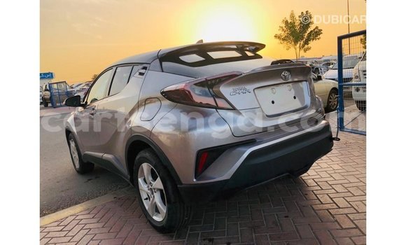 Acheter Import Voiture Toyota C-HR Autre à Import - Dubai, Hhohho Acheter Import Voiture Toyota C-HR Autre à Import - Dubai, Hhohho