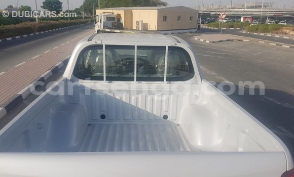 Acheter Import Voiture Mitsubishi L200 Blanc à Import - Dubai, Hhohho Acheter Import Voiture Mitsubishi L200 Blanc à Import - Dubai, Hhohho