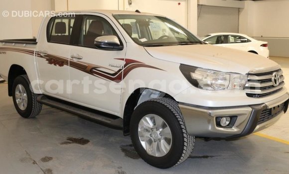 Acheter Import Voiture Toyota Hilux Blanc à Import - Dubai, Hhohho Acheter Import Voiture Toyota Hilux Blanc à Import - Dubai, Hhohho