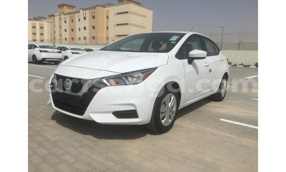 Acheter Import Voiture Nissan Sunny Blanc à Import - Dubai, Hhohho Acheter Import Voiture Nissan Sunny Blanc à Import - Dubai, Hhohho