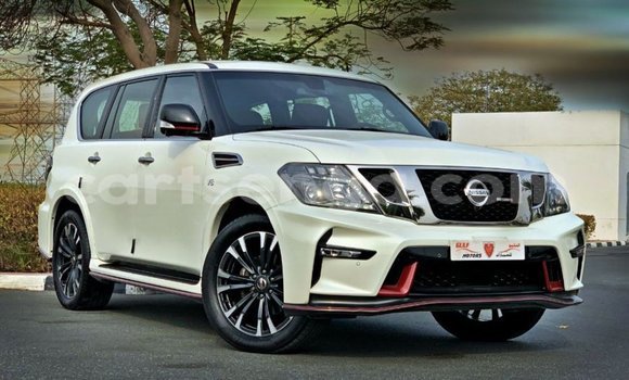 Acheter Import Voiture Nissan Patrol Blanc à Import - Dubai, Hhohho Acheter Import Voiture Nissan Patrol Blanc à Import - Dubai, Hhohho