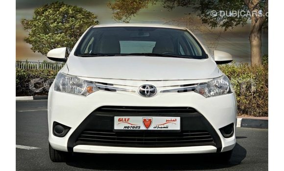 Acheter Import Voiture Toyota Yaris Blanc à Import - Dubai, Hhohho Acheter Import Voiture Toyota Yaris Blanc à Import - Dubai, Hhohho