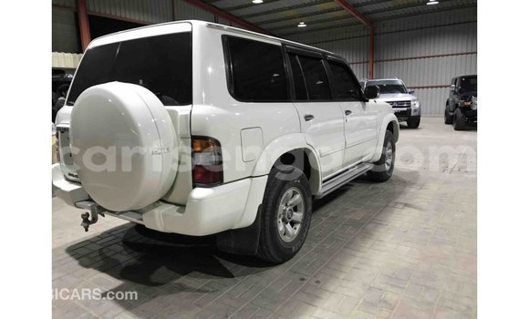 Buy Import Nissan Patrol White Car in Import - Dubai in Hhohho Buy Import Nissan Patrol White Car in Import - Dubai in Hhohho