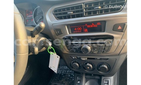 Acheter Import Voiture Peugeot 301 Blanc à Import - Dubai, Hhohho Acheter Import Voiture Peugeot 301 Blanc à Import - Dubai, Hhohho