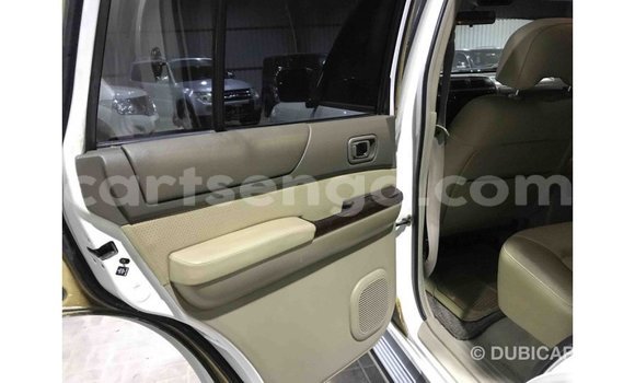 Buy Import Nissan Patrol White Car in Import - Dubai in Hhohho Buy Import Nissan Patrol White Car in Import - Dubai in Hhohho