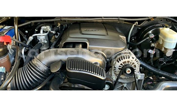 Acheter Import Voiture Chevrolet Silverado Noir à Import - Dubai, Hhohho Acheter Import Voiture Chevrolet Silverado Noir à Import - Dubai, Hhohho