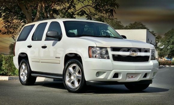 Buy Import Chevrolet Tahoe White Car in Import - Dubai in Hhohho