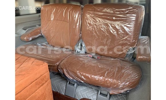 Acheter Import Voiture Nissan Patrol Beige à Import - Dubai, Hhohho Acheter Import Voiture Nissan Patrol Beige à Import - Dubai, Hhohho