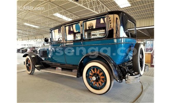 Nunua Imported Buick Electra Blue Gari ndani ya Import - Dubai nchini Hhohho Nunua Imported Buick Electra Blue Gari ndani ya Import - Dubai nchini Hhohho