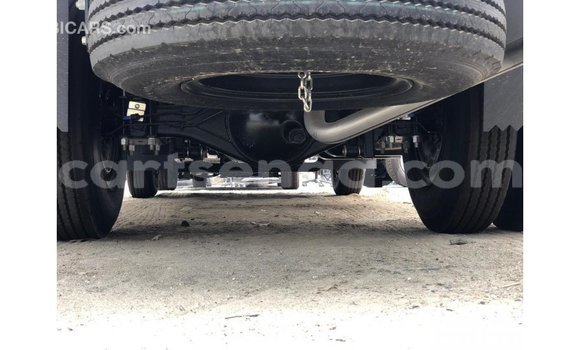 Acheter Import Utilitaire Isuzu Bighorn Blanc à Import - Dubai, Hhohho Acheter Import Utilitaire Isuzu Bighorn Blanc à Import - Dubai, Hhohho