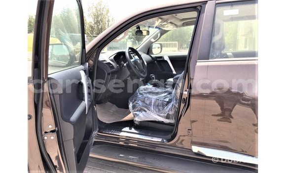 Acheter Import Voiture Toyota Prado Marron à Import - Dubai, Hhohho Acheter Import Voiture Toyota Prado Marron à Import - Dubai, Hhohho