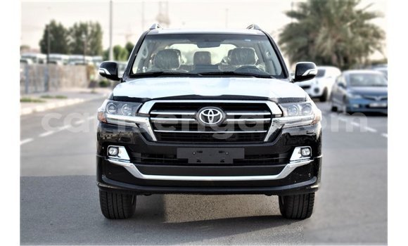 Buy Import Toyota Land Cruiser Black Car in Import - Dubai in Hhohho