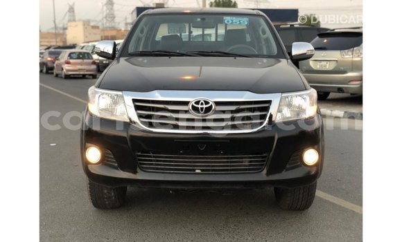 Nunua Imported Toyota Hilux Black Gari ndani ya Import - Dubai nchini Hhohho Nunua Imported Toyota Hilux Black Gari ndani ya Import - Dubai nchini Hhohho