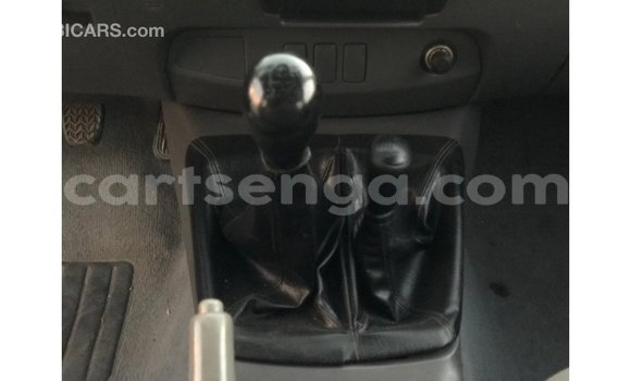 Nunua Imported Toyota Hilux Black Gari ndani ya Import - Dubai nchini Hhohho Nunua Imported Toyota Hilux Black Gari ndani ya Import - Dubai nchini Hhohho