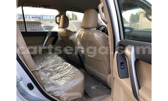 Nunua Imported Toyota Prado Other Gari ndani ya Import - Dubai nchini Hhohho Nunua Imported Toyota Prado Other Gari ndani ya Import - Dubai nchini Hhohho
