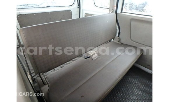 Acheter Import Voiture Suzuki Every Blanc à Import - Dubai, Hhohho Acheter Import Voiture Suzuki Every Blanc à Import - Dubai, Hhohho