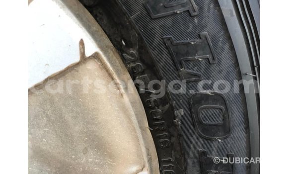 Nunua Imported Toyota Land Cruiser Black Gari ndani ya Import - Dubai nchini Hhohho Nunua Imported Toyota Land Cruiser Black Gari ndani ya Import - Dubai nchini Hhohho
