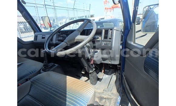 Acheter Import Voiture Mazda 2 Bleu à Import - Dubai, Hhohho Acheter Import Voiture Mazda 2 Bleu à Import - Dubai, Hhohho