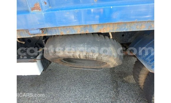 Acheter Import Voiture Mazda 2 Bleu à Import - Dubai, Hhohho Acheter Import Voiture Mazda 2 Bleu à Import - Dubai, Hhohho