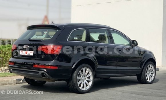 Acheter Import Voiture Audi Q7 Noir à Import - Dubai, Hhohho Acheter Import Voiture Audi Q7 Noir à Import - Dubai, Hhohho