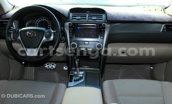 Acheter Import Voiture Toyota Aurion Autre à Import - Dubai, Hhohho Acheter Import Voiture Toyota Aurion Autre à Import - Dubai, Hhohho