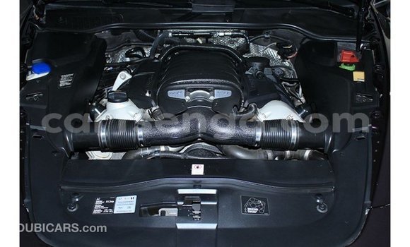 Acheter Import Voiture Porsche Cayenne Autre à Import - Dubai, Hhohho Acheter Import Voiture Porsche Cayenne Autre à Import - Dubai, Hhohho