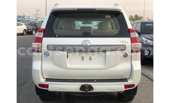 Nunua Imported Toyota Prado White Gari ndani ya Import - Dubai nchini Hhohho Nunua Imported Toyota Prado White Gari ndani ya Import - Dubai nchini Hhohho