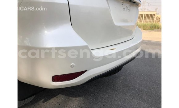 Nunua Imported Toyota Fortuner White Gari ndani ya Import - Dubai nchini Hhohho Nunua Imported Toyota Fortuner White Gari ndani ya Import - Dubai nchini Hhohho