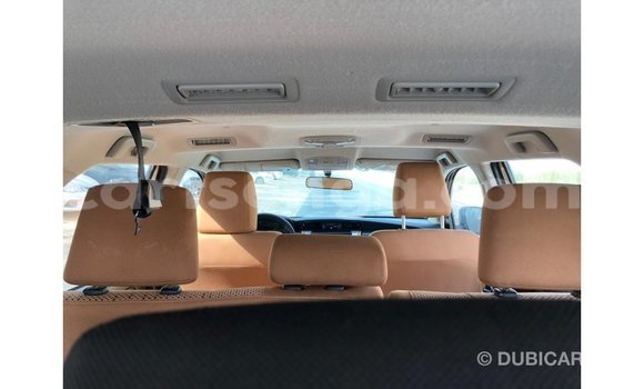 Nunua Imported Toyota Fortuner White Gari ndani ya Import - Dubai nchini Hhohho Nunua Imported Toyota Fortuner White Gari ndani ya Import - Dubai nchini Hhohho