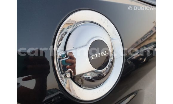 Acheter Import Voiture Dodge Challenger Noir à Import - Dubai, Hhohho Acheter Import Voiture Dodge Challenger Noir à Import - Dubai, Hhohho