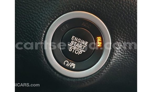 Acheter Import Voiture Dodge Challenger Noir à Import - Dubai, Hhohho Acheter Import Voiture Dodge Challenger Noir à Import - Dubai, Hhohho