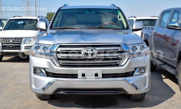 Acheter Import Voiture Toyota Land Cruiser Autre à Import - Dubai, Hhohho Acheter Import Voiture Toyota Land Cruiser Autre à Import - Dubai, Hhohho