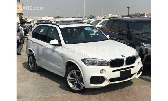 Nunua Imported BMW X5 White Gari ndani ya Import - Dubai nchini Hhohho Nunua Imported BMW X5 White Gari ndani ya Import - Dubai nchini Hhohho