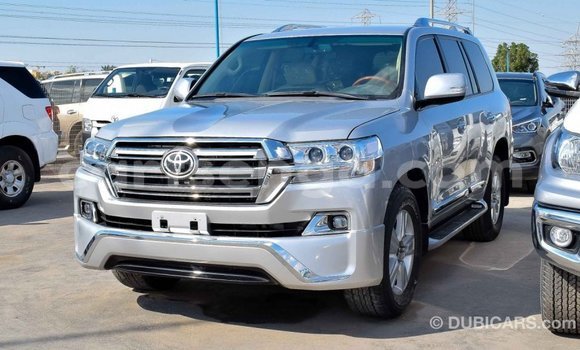 Acheter Import Voiture Toyota Land Cruiser Autre à Import - Dubai, Hhohho Acheter Import Voiture Toyota Land Cruiser Autre à Import - Dubai, Hhohho