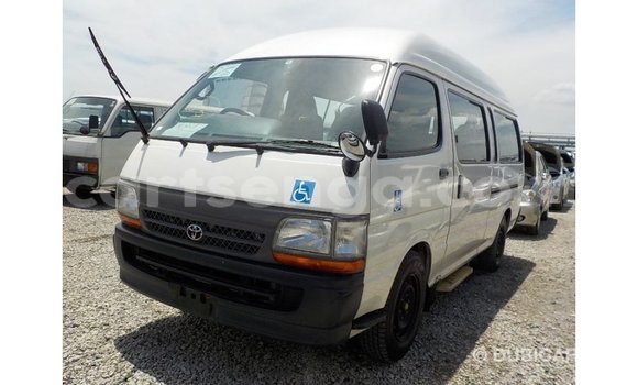 Acheter Import Voiture Toyota Hiace Blanc à Import - Dubai, Hhohho Acheter Import Voiture Toyota Hiace Blanc à Import - Dubai, Hhohho