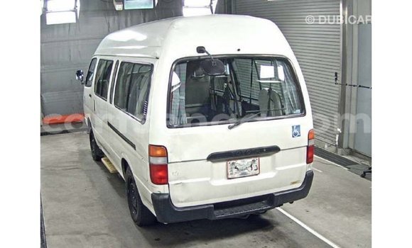 Acheter Import Voiture Toyota Hiace Blanc à Import - Dubai, Hhohho Acheter Import Voiture Toyota Hiace Blanc à Import - Dubai, Hhohho