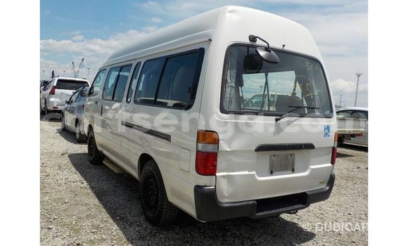 Acheter Import Voiture Toyota Hiace Blanc à Import - Dubai, Hhohho Acheter Import Voiture Toyota Hiace Blanc à Import - Dubai, Hhohho