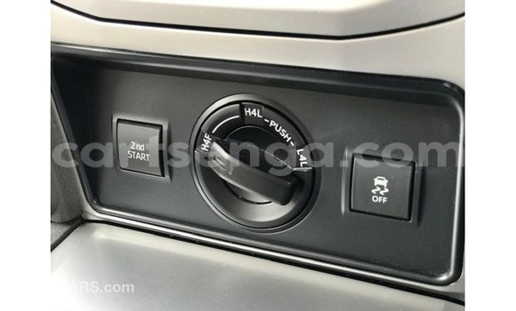 Nunua Imported Toyota Prado Brown Gari ndani ya Import - Dubai nchini Hhohho Nunua Imported Toyota Prado Brown Gari ndani ya Import - Dubai nchini Hhohho