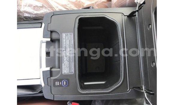 Buy Import Toyota Land Cruiser Black Car in Import - Dubai in Hhohho Buy Import Toyota Land Cruiser Black Car in Import - Dubai in Hhohho