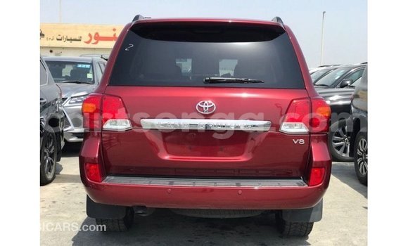 Nunua Imported Toyota Land Cruiser Red Gari ndani ya Import - Dubai nchini Hhohho Nunua Imported Toyota Land Cruiser Red Gari ndani ya Import - Dubai nchini Hhohho