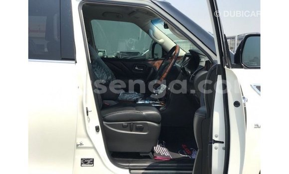 Acheter Import Voiture Infiniti Q Blanc à Import - Dubai, Hhohho Acheter Import Voiture Infiniti Q Blanc à Import - Dubai, Hhohho