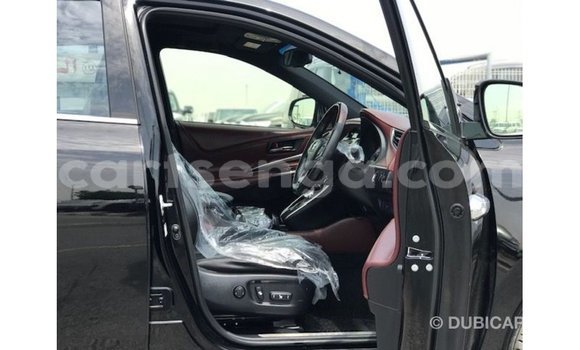 Acheter Import Voiture Toyota Harrier Noir à Import - Dubai, Hhohho Acheter Import Voiture Toyota Harrier Noir à Import - Dubai, Hhohho