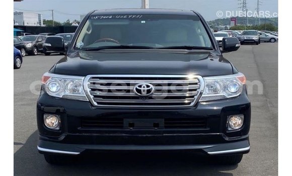 Acheter Import Voiture Toyota Land Cruiser Noir à Import - Dubai, Hhohho Acheter Import Voiture Toyota Land Cruiser Noir à Import - Dubai, Hhohho