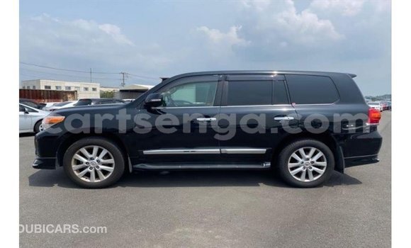 Acheter Import Voiture Toyota Land Cruiser Noir à Import - Dubai, Hhohho Acheter Import Voiture Toyota Land Cruiser Noir à Import - Dubai, Hhohho