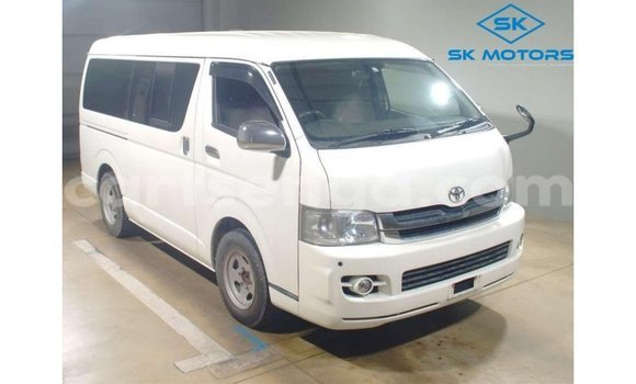 Buy Import Toyota Hiace White Car in Import - Dubai in Hhohho