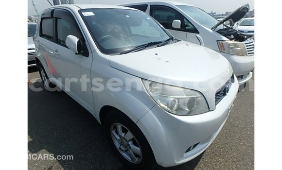 Acheter Import Voiture Toyota Rush Blanc à Import - Dubai, Hhohho Acheter Import Voiture Toyota Rush Blanc à Import - Dubai, Hhohho