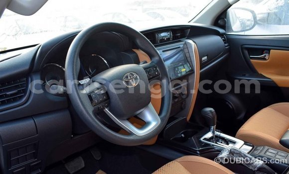 Buy Import Toyota Fortuner White Car in Import - Dubai in Hhohho Buy Import Toyota Fortuner White Car in Import - Dubai in Hhohho