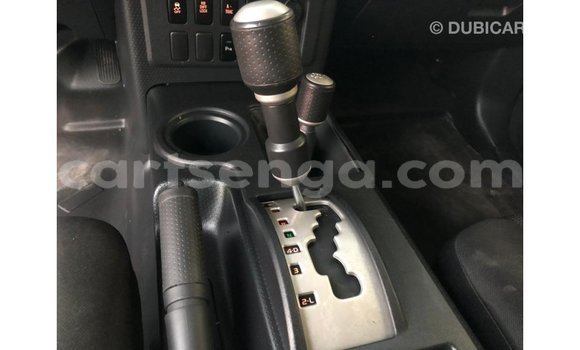 Nunua Imported Toyota FJ Cruiser White Gari ndani ya Import - Dubai nchini Hhohho Nunua Imported Toyota FJ Cruiser White Gari ndani ya Import - Dubai nchini Hhohho